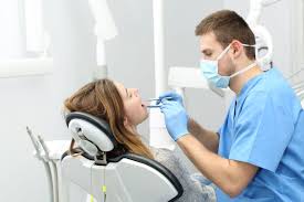 Lire la suite à propos de l’article Prévention de la transmission du Covid-19 en cabinet dentaire